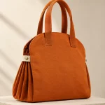 Arch Carryall, studio photo