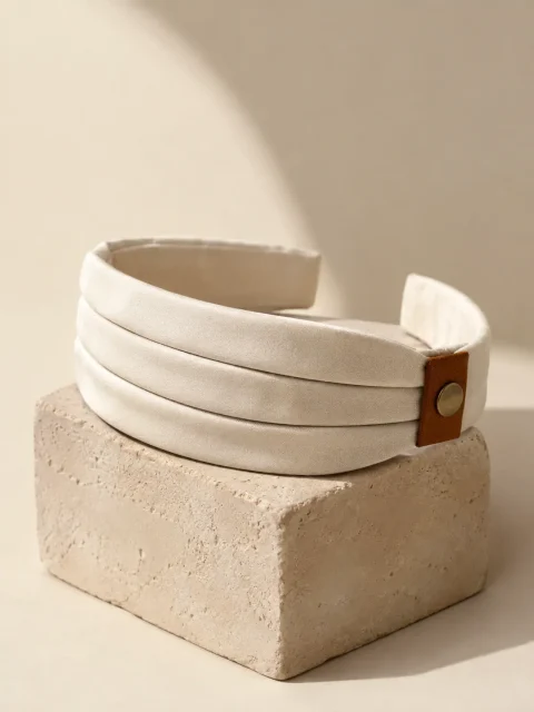 Fold Headband, studio photo