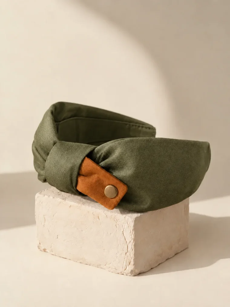 Knot Headband in Moss