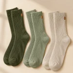 Moss Trio Lounge Socks, studio photo